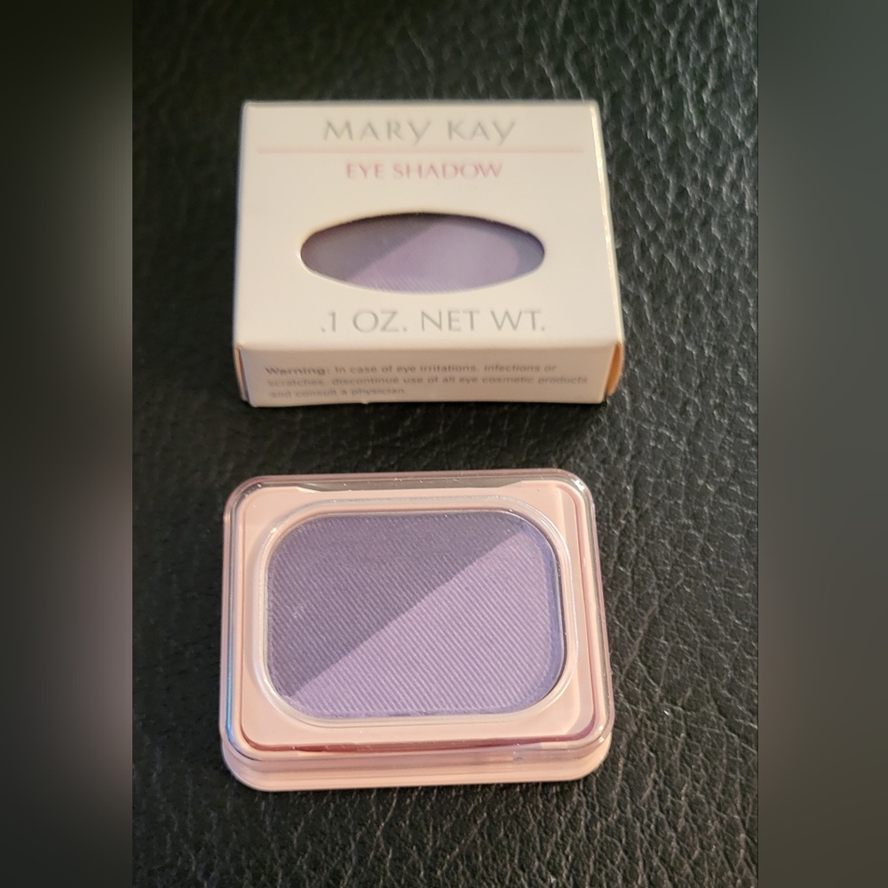 NIB Mary Kay Eye Shadow Duet Colors: Orchid/Violet 1399 .1 oz Apply Wet or Dry